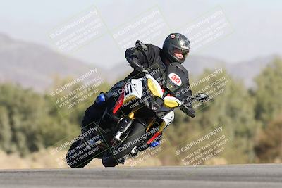 media/Dec-01-2025-Moto Forza (Mon) [[2daa91e15f]]/2-Intermediate Group/Session 2 Turn 9 Entry/